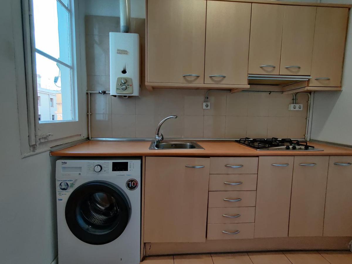 Cozy Apartment In Gracia Barcelona Luaran gambar